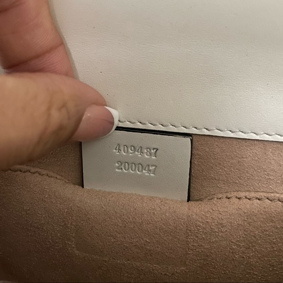 ❌SOLD!❌ Small Gucci Guccissima Padlock Bag - Picture 8 of 16